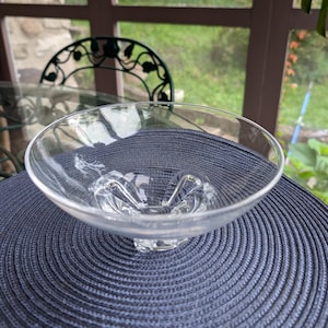 Mid-Century Steuben Crystal Glass Bowl – Signed Tripod Base – Hand Blown Modernist Design