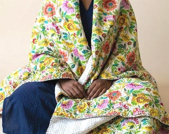 King Size Floral Kantha Quilt: Handmade Cotton Bedspread, Boho Jaipuri Throw