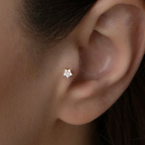14k massief gouden diamanten ster Stud piercing, kleine gouden oorbel, kleine diamanten oorbel, stervorm sieraden, minimale sieraden, cadeau voor haar