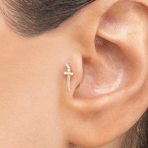 14k Solid Gold Diamond Stud Piercing, Minimal Diamond Stud, Diamond Piercing, Dainty Diamond Earring, Gold Tragus, Diamond Tragus Jewelry