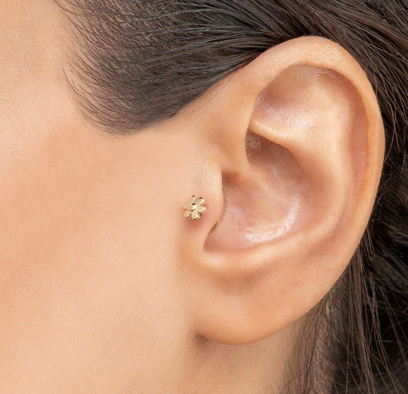 14k Solid Gold Daisy Flat Back Earring Blossom Stud Barbell Piercing Helix Stud Gold Cartilage Conch Stud Gold Ear Piercing image 1