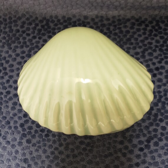 Pale Sea Green Sea Shell Ceramic Trinket Box - image 5