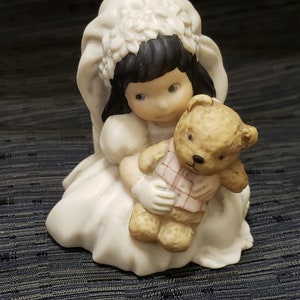 Enesco Kim Anderson,  Pretty As A Picture &quot;Love Bears All&quot; Communion Figurine