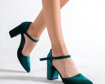 GREEN VELVET HEELS, Green High Heels, Green Velvet Shoes, Wedding Heels, Velvet Block Heels, Classic Wedding Shoe, Velvet Gift for Her