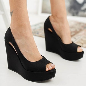 Comfortable wedge shoes australia on sale