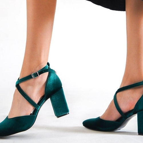 GREEN VELVET SHOES Dark Green Velvet Bridal Heels Emerald - Etsy