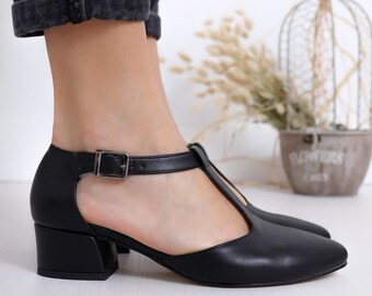 BLACK MARY JANES, T-Strap Shoes, Bridal Shoes, Black Vegan Leather Heels, Low Block Heels, Wedding Shoes for Bride, Wedding Heels