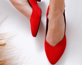 red block pumps