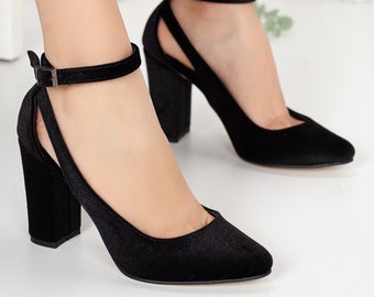 womens black block heels