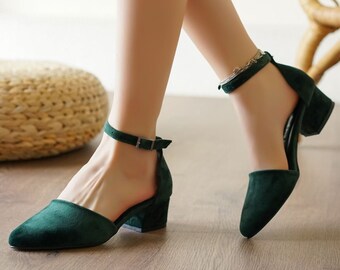 emerald green shoes and bolsa for wedding