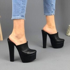 Closed toe 2025 stripper shoes
