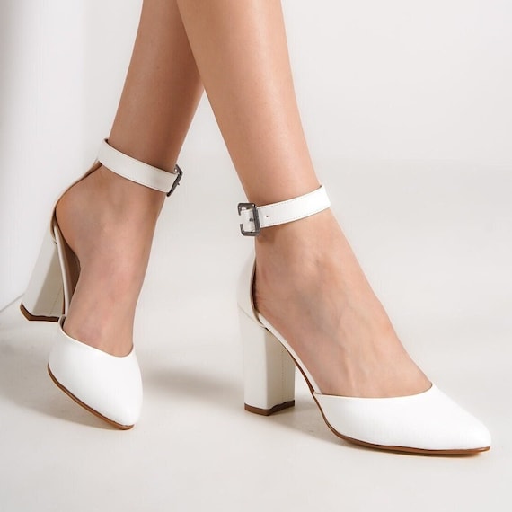 ELITEFEET Women White Heels - Buy ELITEFEET Women White Heels Online at  Best Price - Shop Online for Footwears in India | Flipkart.com