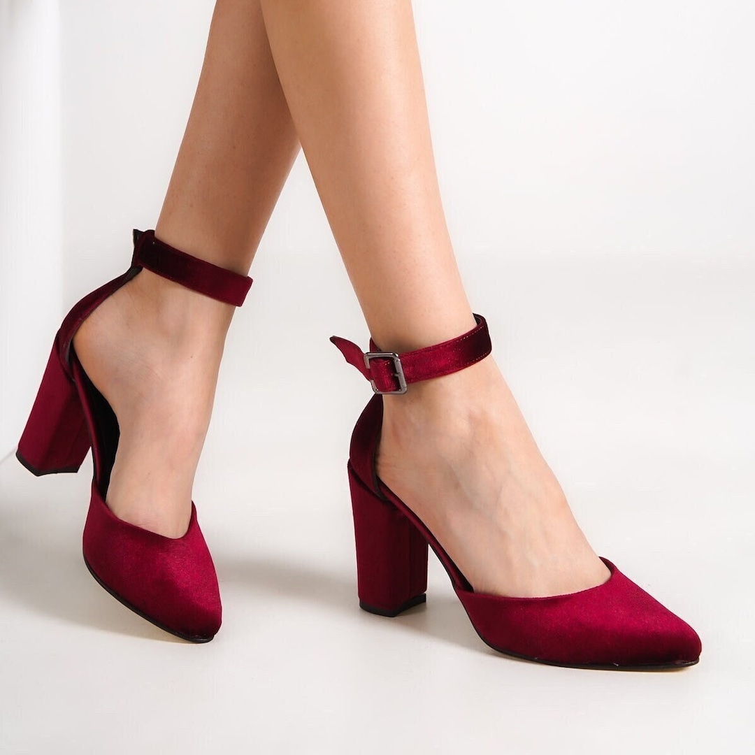 Artist Women's Kitten Heels Sandals - Maroon Colour : Amazon.in: Fashion