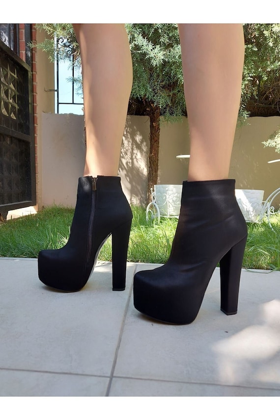 BLACK PLATFORM BOOTS Slip-on Leather Ankle Boots Chelsea - Etsy