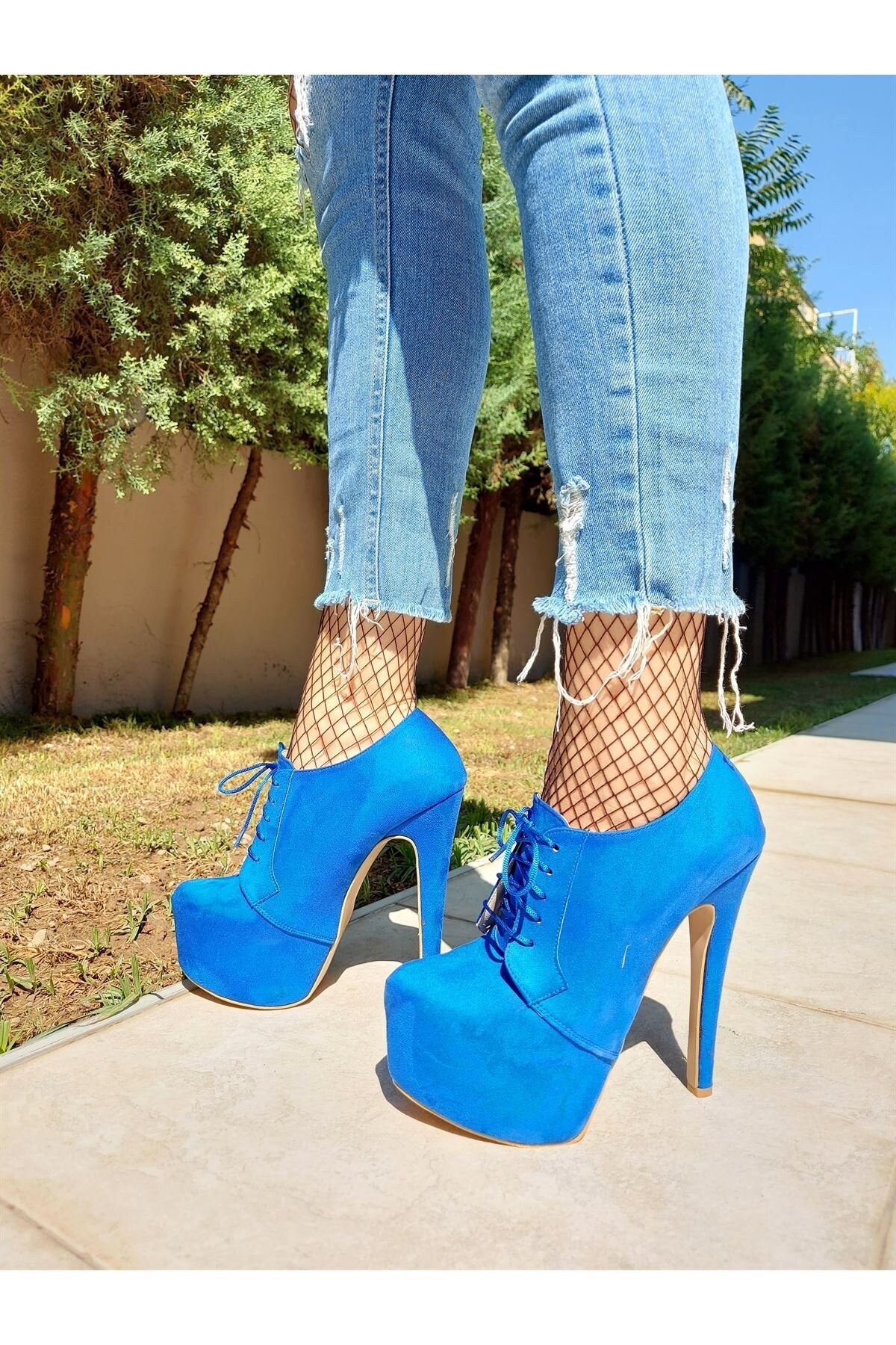 BLUE PLATFORM BOOTS Blue Suede Boots 