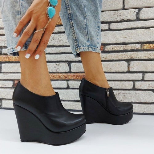 BLACK WEDGE BOOTS Black Leather Boots Wedge Heels With Side - Etsy Hong Kong
