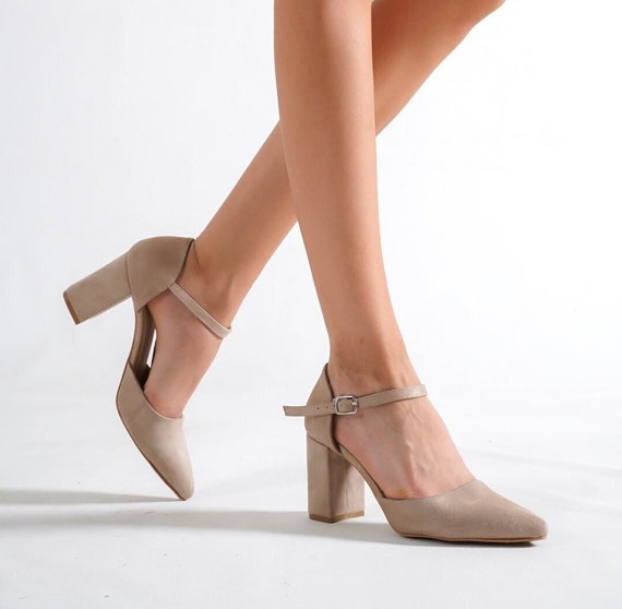 Buy Cream Heeled Shoes for Women by DOLLPHIN Online | Ajio.com