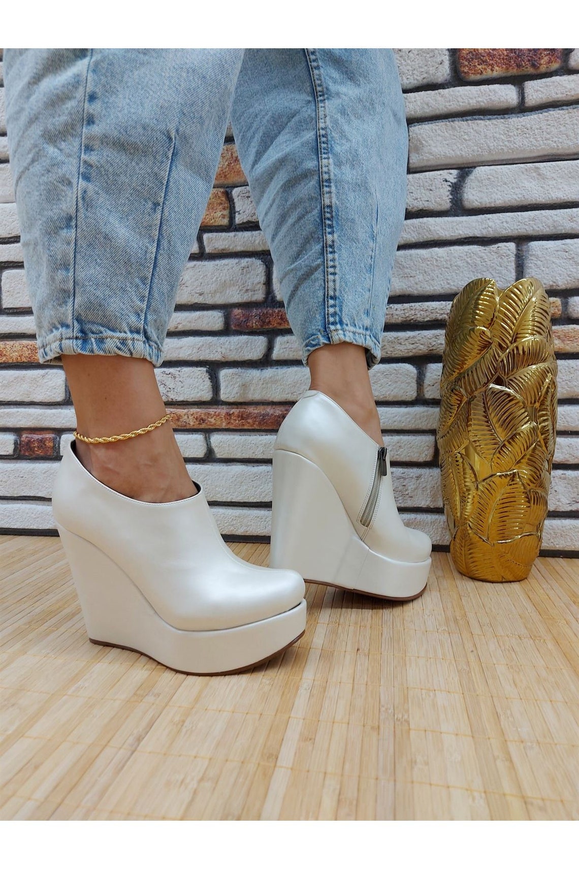 ð¦Super Cute Wedge Sandal | Cute wedges, Wedge sandals, Wedges