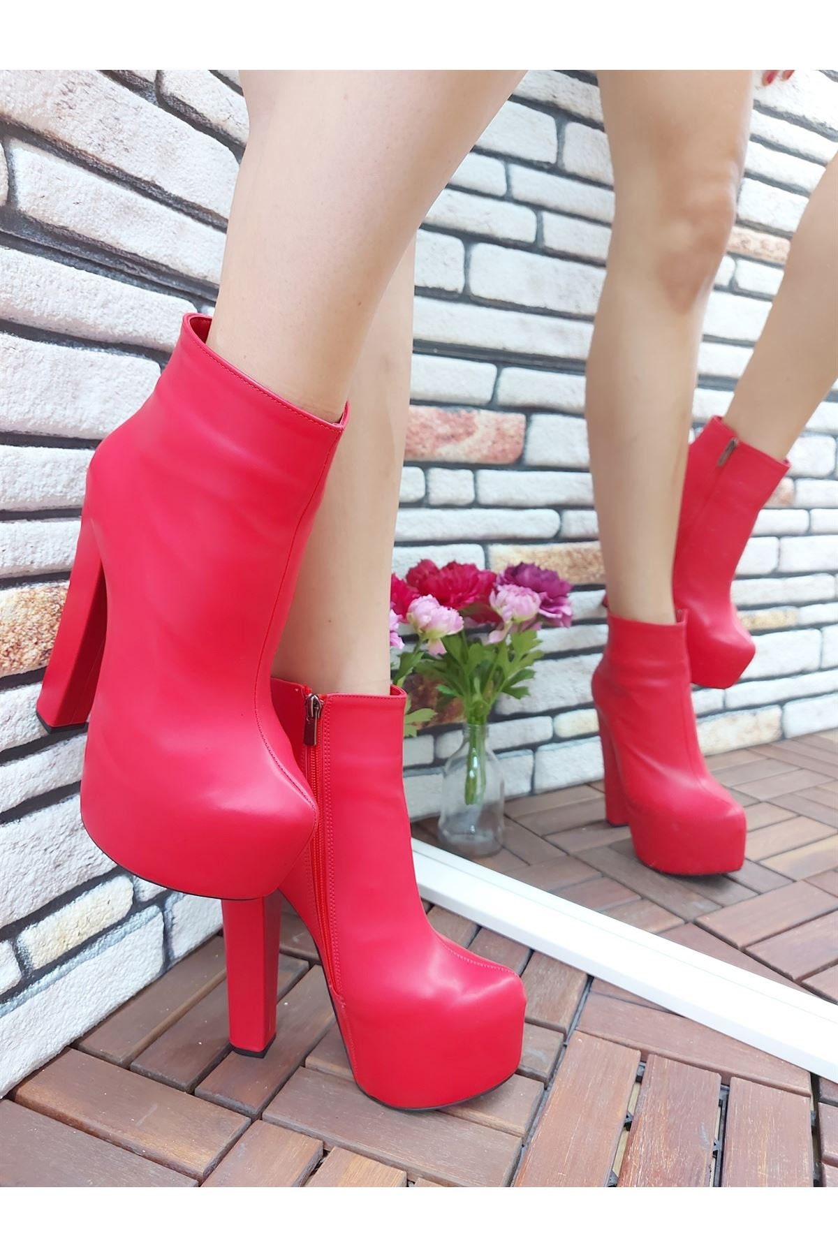 RED PLATFORM BOOTS Leather Ankle Boots 