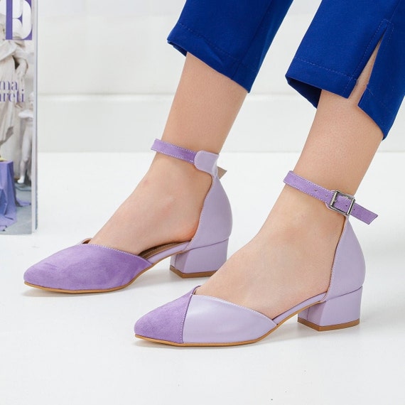 Women dress sandals lilac golded leather low heel
