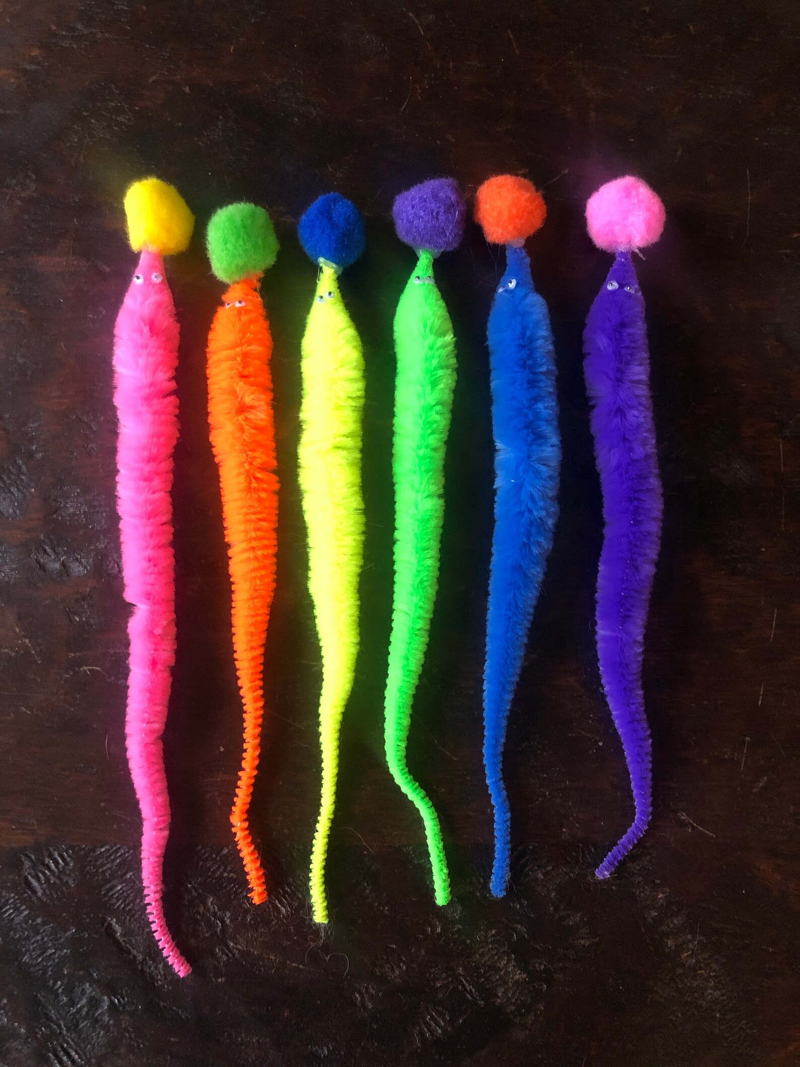 worm cat toy