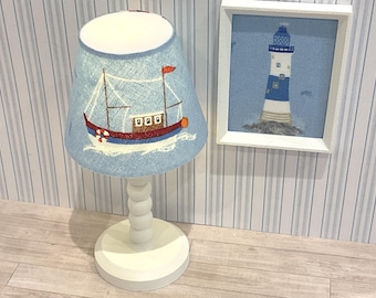 12th scale doll house table light or lamp battery powered.