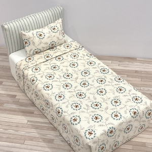 Lundby scale bed 16th scale - perfect for Lundby dolls house bedroom decor furniture.