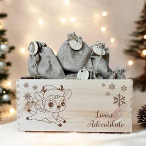 Personalisierter Adventskalender DIY mit Säckchen und Holzzahlen Adventskiste Kind personalisierte Adventskiste zum selber Befüllen Rehkitz