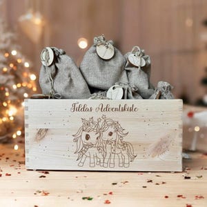 Personalisierter Adventskalender für Kinder Adventskalender mit Beutel Adventskiste graviert Adventskalender zum Befüllen Mädchen Einhorn
