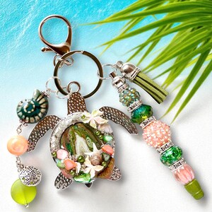 Sea Turtle Beaded Keychain,Beach Themed Purse Charm, Beach Lover Gift