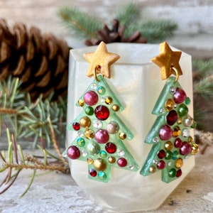 Christmas Truck Earrings – Acrylic Red Truck With Tree Dangle Earrings For Holidays
