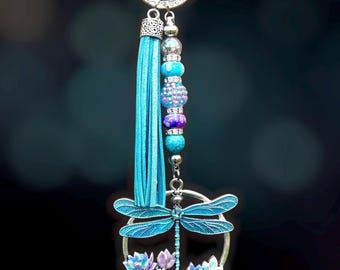 Charm de bolso con borla de cuero de libélula