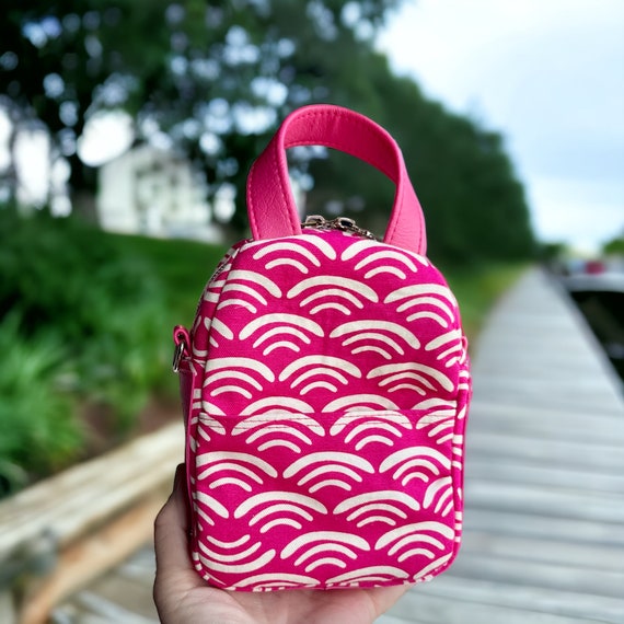 Hot pink mini purse deals