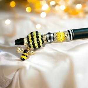 Bee Beaded Pen, Cute Bee Gift, Journal Pen, Graduation Gift for Her, Gift for Mom, Black Yellow Glam Pen, Planner Pen
