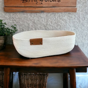 Cesta grande de cuerda de cordón ovalada, decoración moderna de granja, cesta minimalista, cesta de cuerda y cuero para pieza central de mesa imagen 1