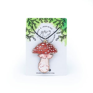 Wooden Toadstool Necklace / Wooden Mushroom Necklace / Mushroom Jewelry / Eco-Friendly Birch Plywood