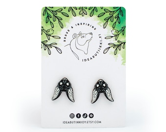 Clous d'oreilles chauve-souris en bois / Clous d'oreilles chauve-souris noire / Clous d'oreilles chauve-souris / Bijoux chauve-souris en bois / Boucles d'oreilles d'Halloween / Contreplaqué de bouleau respectueux de l'environnement