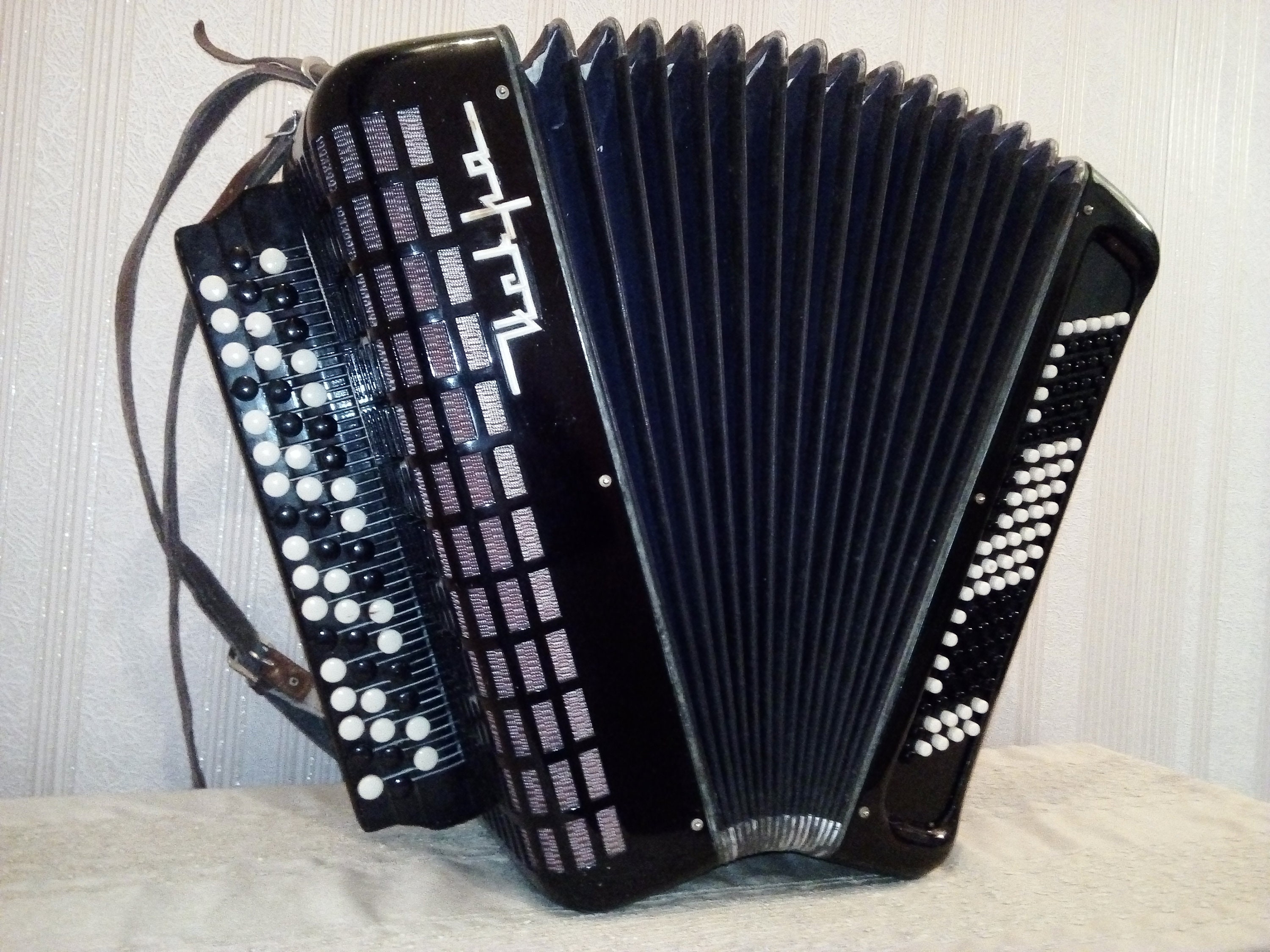 Excelsior Accordion for sale compared to CraigsList Only 3 left at 70