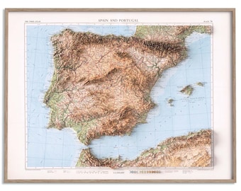Mapa topográfico da Península Ibérica de 1956: Impressão vintage em relevo sombreado.