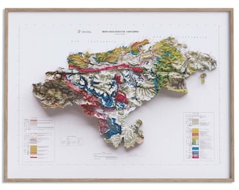 Pode incluir: Um mapa em relevo 3D das formações geológicas da Cantábria, Espanha. O mapa é emoldurado em uma moldura de madeira clara e apresenta uma variedade de cores que representam diferentes tipos de rochas. O título "Mapa Geologico de Cantabria" está impresso na parte superior do mapa.