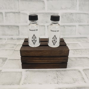 Swords and Knives Cleaning OIL - 2 PCS 1oz Organic Mineral Oil, Blade Cleaning Oil, Gift for Dads