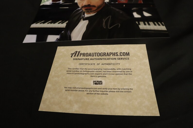 Iron Man Actor Robert Downey Jr. in Marvel Comics Signed Autograph With ...