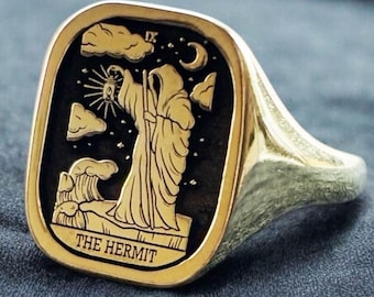 The Hermit Tarot Card Signet Ring, Monk Pinky Ring, Recluse Jewelry Man, Tarot Lover Gothic Ring Women, Unique Birthday Gift for Her and Him