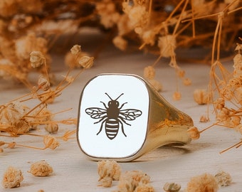 Bee Signet Ring Women, Honey Bee Ring, Pinky Animal Ring, Hornet Ring, Gold Filled Ring, Sterling Silver Signet Ring, Animal Bee Jewelry