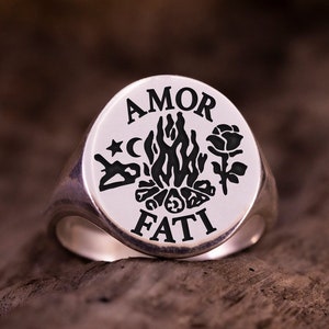 Amor Fati Ring, Memento Mori Signet Ring Men, Memento Vivere Pinky Ring Women, Stoic Skull Ring, Memember Stoicism Jewelry, Birthday Gift