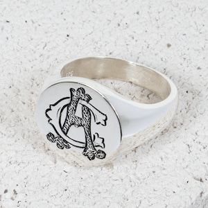 Anéis mindinhos de monograma com duas iniciais personalizadas, anel de sinete personalizado de prata circular feminino, anel preenchido com ouro esterlina gravado com letras redondas