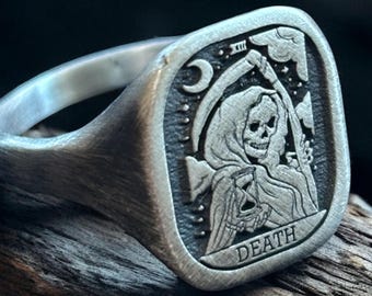 Death Tarot Card Signet Ring, Grim Reaper Pinky Ring, Gothic Skull Jewelry Man, Tarot Lover Ring Women, Unique Birthday Gift for Her and Him