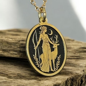 Collier médaillon déesse grecque Artémis - Bijoux pendentif mythologie à breloques cerf