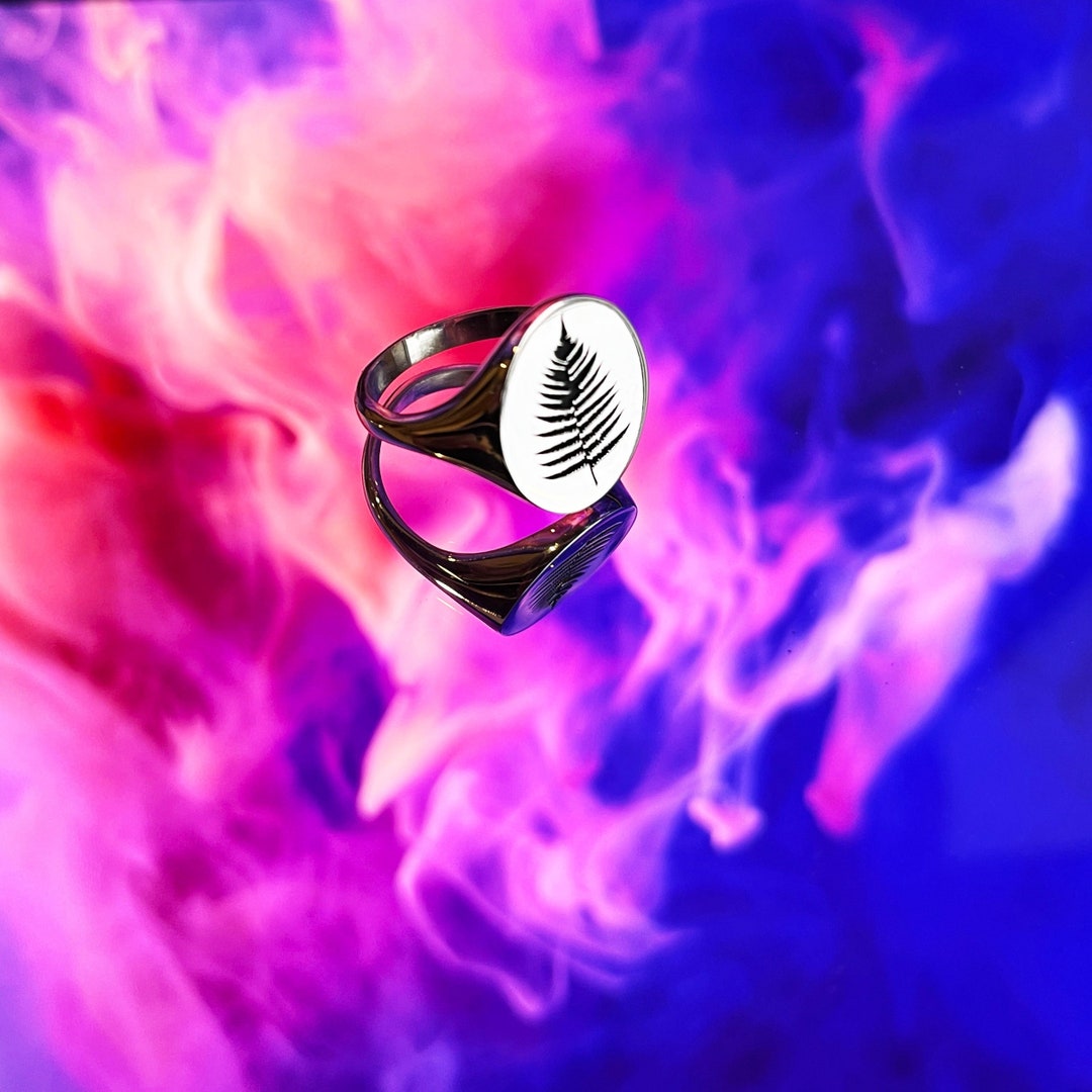 Fern Leaf Ring, Silver Wildflower Ring, Floral Oval Ring