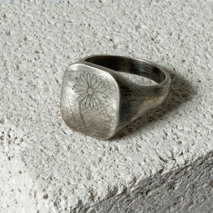 Geburt Monat Blumen Vintage Ring, Blumenstrauß Siegelring, personalisierte quadratische Wildblumen Ring, Geburtstagsgeschenk, Brautjungfer Geschenk, Geschenk Mama